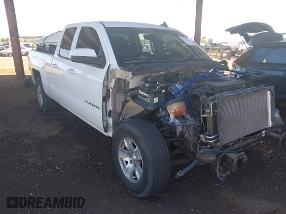 2015 Chevrolet Silverado 1500 LT with VIN 1GCRCREC6FZ423241, listed as a IAAI auction lot 40707309 with 114,778 mi miles. Bid and sale history available at carsss.com. Image 1.
