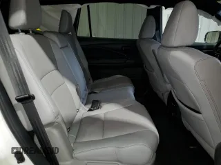 2022 Honda Passport Elite with VIN 5FNYF8H05NB004199, listed as a Copart auction lot 48521594 with 23,913 mi miles. Bid and sale history available at carsss.com. Image 11.