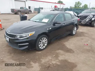 2017 Kia Optima LX z VIN 5XXGT4L36HG145802, wystawiony jako IAAI lot #42280279 z przebiegiem 74 512 mil mil oraz . Historia ofert i sprzedaży dostępna na DreamBid. Obrazek 19.