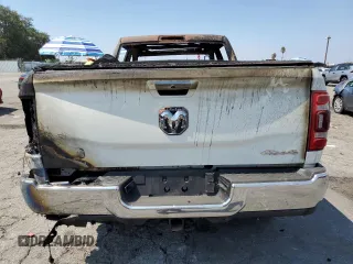 2022 Ram 2500 Longhorn z VIN 3C6UR5GL5NG381553, wystawiony jako Copart lot #70767164 z przebiegiem Nie podano mil oraz Nie do naprawy • Non repairable. Historia ofert i sprzedaży dostępna na DreamBid. Obrazek 6.