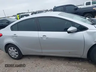 2016 Kia Forte LX with VIN KNAFK4A60G5446108, listed as a IAAI auction lot 41604040 with 57,754 mi miles. Bid and sale history available at carsss.com. Image 13.