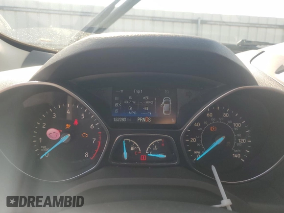 2019 Ford Escape Titanium with VIN 1FMCU0J99KUB10731, listed as a Copart auction lot 53433825 with 152,280 mi miles and Salvage title. Bid and sale history available at DreamBid. Image 9.