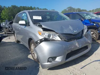2015 Toyota Sienna XLE with VIN 5TDYK3DCXFS661978, listed as a IAAI auction lot 42434585 with 119,354 mi miles and . Bid and sale history available at DreamBid. Image 1.