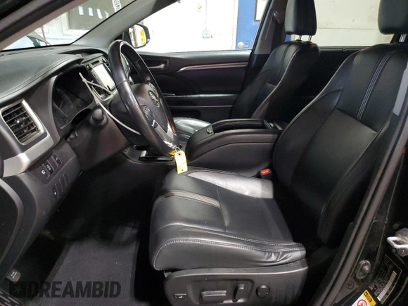 2017 Toyota Highlander XLE with VIN 5TDJZRFH9HS418707, listed as a Copart auction lot 62747345 with 160,033 mi miles and Salvage title. Bid and sale history available at DreamBid. Image 7.