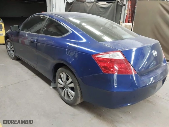 2008 Honda Accord Cpe LX-S with VIN 1HGCS12388A001652, listed as a IAAI auction lot 41287555 with 187,089 mi miles. Bid and sale history available at carsss.com. Image 3.