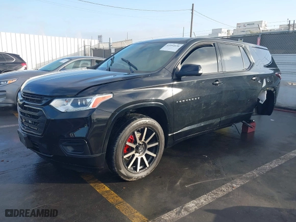 2021 Chevrolet Traverse LS with VIN 1GNERFKW9MJ149952, listed as a IAAI auction lot 41094038 with 61,380 mi miles. Bid and sale history available at carsss.com. Image 2.