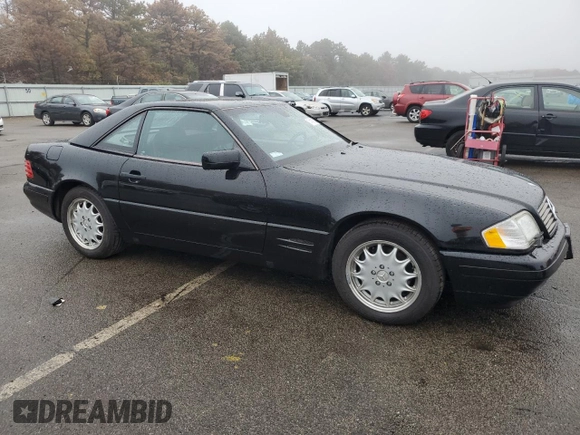 1998 Mercedes-Benz SL 500 with VIN WDBFA67F9WF159317, listed as a Copart auction lot 74148733 with 47,681 mi miles and Non repairable. Bid and sale history available at DreamBid. Image 4.