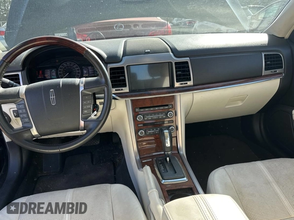 2011 Lincoln MKZ Hybrid with VIN 3LNDL2L33BR759329, listed as a Copart auction lot 87471614 with 131,927 mi miles and Clean Title. Bid and sale history available at carsss.com. Image 9.