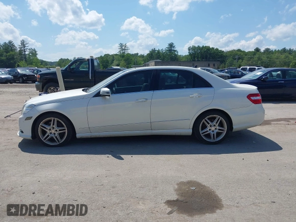 2013 Mercedes-Benz E 350 Luxury with VIN WDDHF8JB3DA763636, listed as a IAAI auction lot 42559637 with 187,610 mi miles and . Bid and sale history available at DreamBid. Image 14.