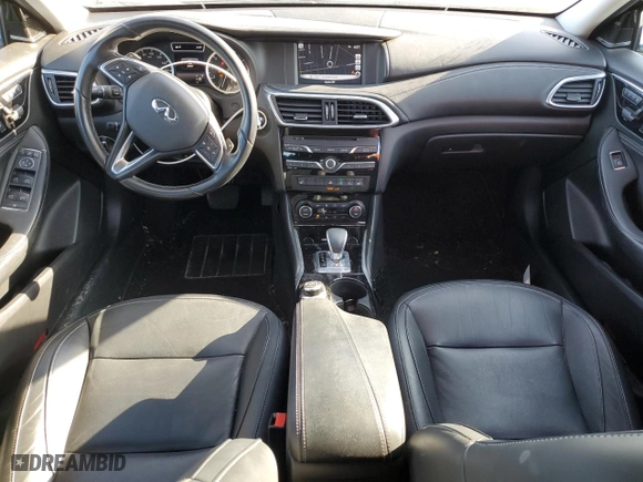 2019 Infiniti QX30 ESSENTIAL with VIN SJKCH5CPXKA008371, listed as a Copart auction lot 72707884 with 25,907 mi miles and Salvage Title. Bid and sale history available at carsss.com. Image 8.