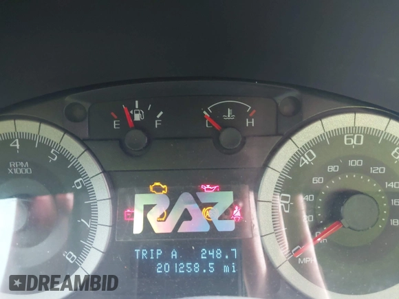 2009 Ford Escape Limited с VIN 1FMCU94G19KB95049, выставлен на аукционе IAAI как лот 42447057 с пробегом 201 258 миль миль и . История ставок и продаж доступна на DreamBid. Изображение 7.