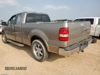 2004 Ford F-150 XL z VIN 1FTPX12524NC15980, wystawiony jako Copart lot #57693425 z przebiegiem 264 051 mil mil oraz Czysty tytuł • Clean title. Historia ofert i sprzedaży dostępna na DreamBid. Obrazek 2.