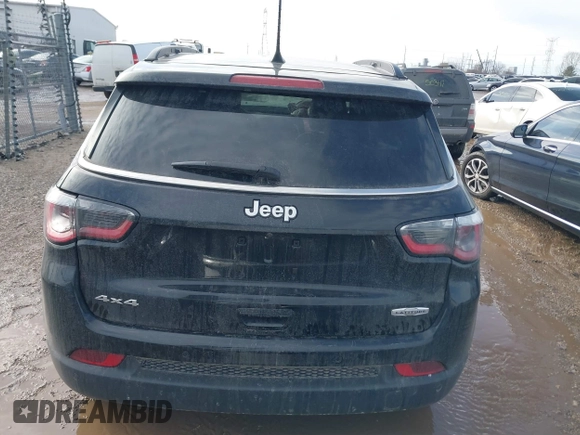 2020 Jeep Compass Latitude with VIN 3C4NJDBB1LT112676, listed as a IAAI auction lot 41651583 with 73,528 mi miles. Bid and sale history available at carsss.com. Image 16.