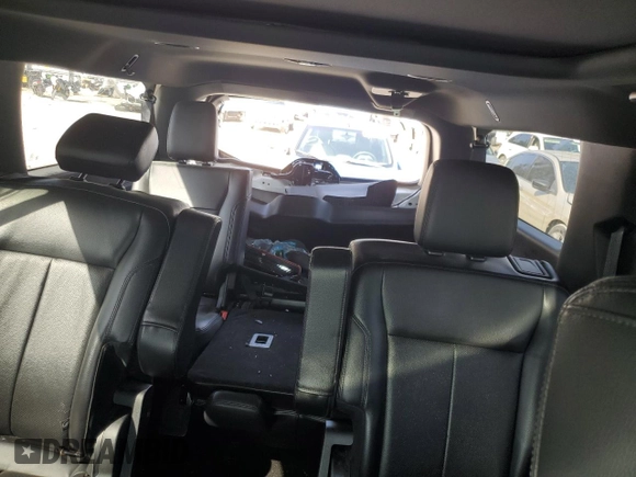 2020 Ford Expedition Max XLT with VIN 1FMJK1HT1LEA07299, listed as a Copart auction lot 47782595 with 118,484 mi miles and Non Repairable. Bid and sale history available at DreamBid. Image 10.
