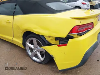 2015 Chevrolet Camaro LT with VIN 2G1FF3D3XF9221515, listed as a IAAI auction lot 41017371 with 118,438 mi miles. Bid and sale history available at carsss.com. Image 6.