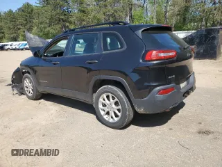 2015 Jeep Cherokee Sport z VIN 1C4PJMAB7FW673828, wystawiony jako Copart lot #55043725 z przebiegiem Nie podano mil oraz Szkoda całkowita • Salvage title. Historia ofert i sprzedaży dostępna na DreamBid. Obrazek 2.