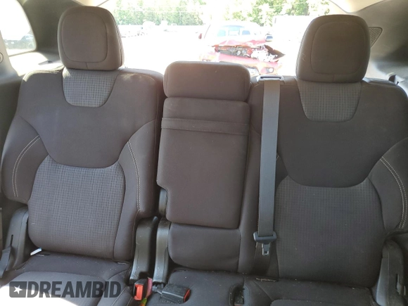 2016 Jeep Cherokee Latitude z VIN 1C4PJMCB4GW375624, wystawiony jako Copart lot #55562415 z przebiegiem 218 437 mil mil oraz Szkoda całkowita • Salvage title. Historia ofert i sprzedaży dostępna na DreamBid. Obrazek 10.
