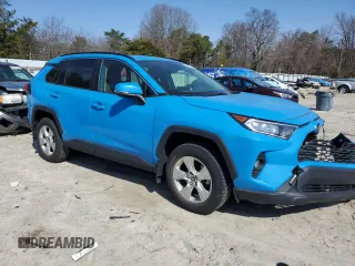 2020 Toyota RAV4 XLE with VIN JTMP1RFV9LD051383, listed as a Copart auction lot 48625755 with 16,715 mi miles and Salvage Title. Bid and sale history available at carsss.com. Image 4.
