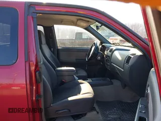 2005 GMC Canyon SLE Z85 with VIN 1GTDT196458264112, listed as a IAAI auction lot 41655505 with 110,529 mi miles. Bid and sale history available at carsss.com. Image 5.