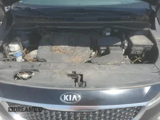 2016 Kia Sedona L with VIN KNDMA5C1XG6126650, listed as a Copart auction lot 50843425 with 100,040 mi miles and Clean Title. Bid and sale history available at carsss.com. Image 12.
