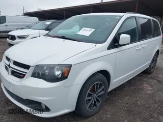 2019 Dodge Grand Caravan GT with VIN 2C4RDGEG3KR511172, listed as a IAAI auction lot 42023269 with 180,229 mi miles and . Bid and sale history available at DreamBid. Image 2.