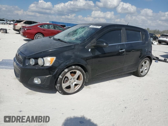 2012 Chevrolet Sonic LTZ z VIN 1G1JE6SH9C4130554, wystawiony jako Copart lot #45020925 z przebiegiem 152 038 mil mil oraz Czysty tytuł • Clean title. Historia ofert i sprzedaży dostępna na DreamBid. Obrazek 1.