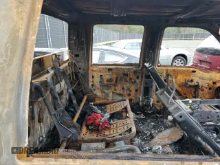 2016 Ford F-350 XL with VIN 1FD8W3HT1GEC88444, listed as a Copart auction lot 48847845 with Not Provided miles and Salvage Title. Bid and sale history available at DreamBid. Image 10.
