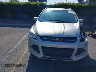 2015 Ford Escape SE with VIN 1FMCU0GX6FUA40651, listed as a IAAI auction lot 42117925 with 121,469 mi miles and . Bid and sale history available at DreamBid. Image 11.