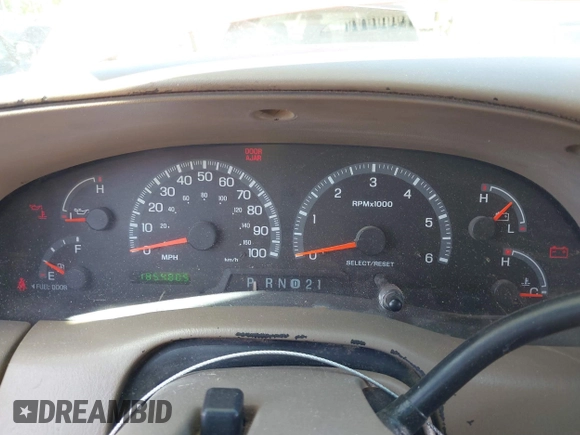 2002 Ford F-150 XLT with VIN 1FTRW07682KC33857, listed as a IAAI auction lot 41870137 with 185,480 mi miles. Bid and sale history available at carsss.com. Image 7.