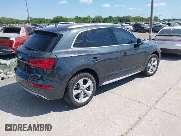 2020 Audi Q5 Premium with VIN WA1ANAFY7L2079002, listed as a IAAI auction lot 41889544 with 38,510 mi miles. Bid and sale history available at carsss.com. Image 4.