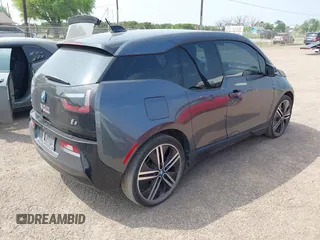 2016 BMW i3 z VIN WBY1Z4C50GV506206, wystawiony jako IAAI lot #41928411 z przebiegiem 41 148 mil mil oraz . Historia ofert i sprzedaży dostępna na DreamBid. Obrazek 4.