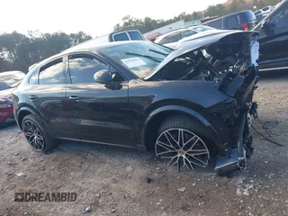 2024 Porsche Cayenne z VIN WP1BA2AYXRDA54884, wystawiony jako IAAI lot #41030563 z przebiegiem Nie podano mil oraz . Historia ofert i sprzedaży dostępna na DreamBid. Obrazek 13.