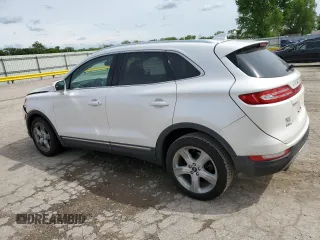 2017 Lincoln MKC Premiere z VIN 5LMCJ1C94HUL50240, wystawiony jako Copart lot #55427335 z przebiegiem 123 941 mil mil oraz Szkody całkowita. Historia ofert i sprzedaży dostępna na DreamBid. Obrazek 2.