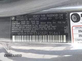 2005 BMW 3 Series 325Ci with VIN WBABW33405PL35861, listed as a IAAI auction lot 42042997 with 137,148 mi miles and . Bid and sale history available at carsss.com. Image 9.