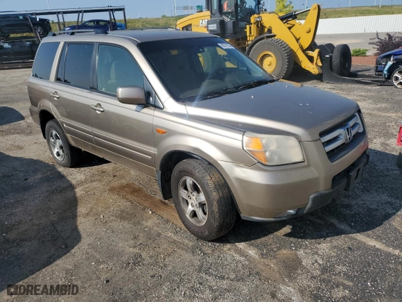 2007 Honda Pilot EX with VIN 5FNYF28457B000995, listed as a Copart auction lot 66791524 with 113,131 mi miles and Non Repairable. Bid and sale history available at carsss.com. Image 4.