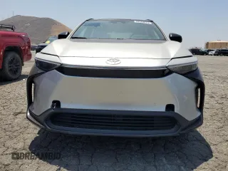 2024 Toyota bZ4X XLE with VIN JTMAAAAA1RA044367, listed as a Copart auction lot 59583075 with 10,890 mi miles and Salvage title. Bid and sale history available at DreamBid. Image 5.