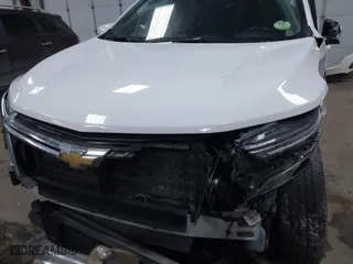 2022 Chevrolet Equinox LT with VIN 3GNAXUEV5NL312893, listed as a IAAI auction lot 41571644 with 54,600 mi miles. Bid and sale history available at carsss.com. Image 12.