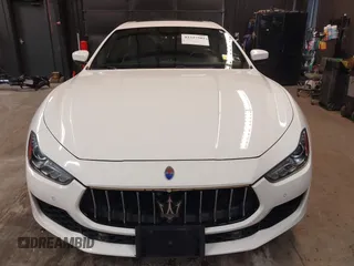 2020 Maserati Ghibli S Q4 z VIN ZAM57YTAXL1354588, wystawiony jako IAAI lot #42337502 z przebiegiem 60 681 mil mil oraz . Historia ofert i sprzedaży dostępna na DreamBid. Obrazek 12.