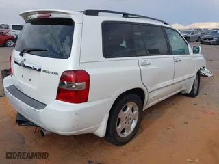 2007 Toyota Highlander w/3rd Row with VIN JTEDP21A270127208, listed as a IAAI auction lot 41905738 with 183,099 mi miles. Bid and sale history available at carsss.com. Image 4.