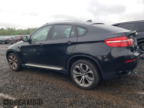 2013 BMW X6 xDrive50i z VIN 5UXFG8C55DL591991, wystawiony jako Copart lot #58042525 z przebiegiem 144 370 mil mil oraz Czysty tytuł • Clean title. Historia ofert i sprzedaży dostępna na DreamBid. Obrazek 2.