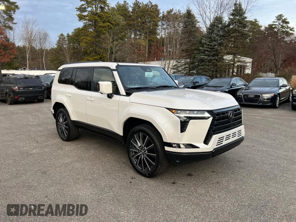2024 Lexus GX 550 Luxury with VIN JTJVBCDX9R5005977, listed as a Copart auction lot 86017994 with 3 mi miles and Clean title. Bid and sale history available at DreamBid. Image 1.