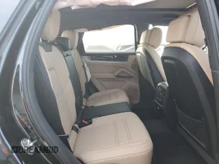 2024 Porsche Cayenne with VIN WP1AA2AY9RDA07583, listed as a Copart auction lot 84632814 with 5,260 mi miles and Salvage title. Bid and sale history available at DreamBid. Image 11.