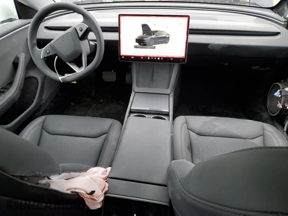 2025 Tesla Model 3 Long Range with VIN 5YJ3E1EA8SF920713, listed as a Copart auction lot 45182445 with 517 mi miles and Salvage title. Bid and sale history available at DreamBid. Image 8.