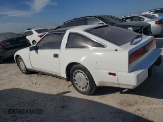 1988 Nissan 300ZX GS z VIN JN1HZ16S6JX204756, wystawiony jako Copart lot #75877174 z przebiegiem Nie podano mil oraz Szkody całkowita. Historia ofert i sprzedaży dostępna na DreamBid. Obrazek 2.