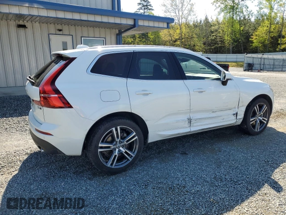 2020 Volvo XC60 Momentum z VIN YV4A22RK2L1589126, wystawiony jako Copart lot #51735925 z przebiegiem 42 212 mil mil oraz Szkoda całkowita • Salvage title. Historia ofert i sprzedaży dostępna na DreamBid. Obrazek 3.