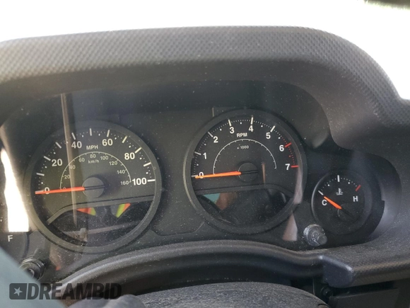2008 Jeep Wrangler Unlimited X z VIN 1J4GA391X8L532319, wystawiony jako Copart lot #57292495 z przebiegiem Nie podano mil oraz Szkoda całkowita • Salvage title. Historia ofert i sprzedaży dostępna na DreamBid. Obrazek 9.