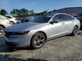 2025 Honda Accord EX-L with VIN 1HGCY2F68SA018001, listed as a Copart auction lot 59203745 with 8,856 mi miles and Salvage title. Bid and sale history available at DreamBid. Image 1.