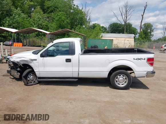 2013 Ford F-150 XL with VIN 1FTMF1EM3DKF21399, listed as a IAAI auction lot 42223896 with 82,043 mi miles and . Bid and sale history available at DreamBid. Image 14.
