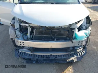 2021 Toyota Sienna Limited with VIN 5TDZSKFC5MS032668, listed as a IAAI auction lot 41858027 with 89,988 mi miles and . Bid and sale history available at DreamBid. Image 6.