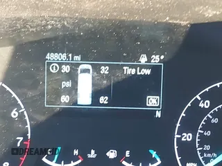 2021 Ford Transit Cargo с VIN 1FTBR1Y85MKA86074, выставлен на аукционе IAAI как лот 41171095 с пробегом 48 806 миль миль и . История ставок и продаж доступна на DreamBid. Изображение 7.